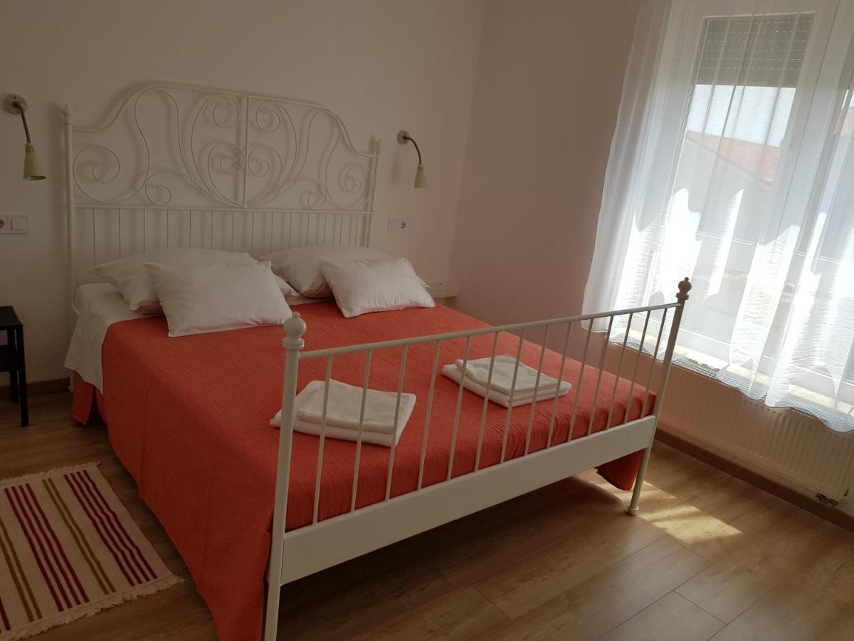 Appartamento Argonauti Pola Esterno foto